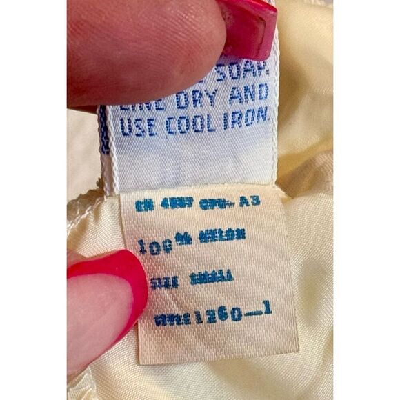 NWT Vintage Styled By The Sheperd Baby Pale Yellow Christening Footsie Small 3-6 - Picture 4 of 4